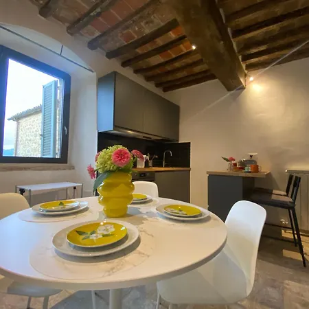 Apartment Balcone Sulla Vigna - Romantic Getaway In Umbria -borgo Solfagnano